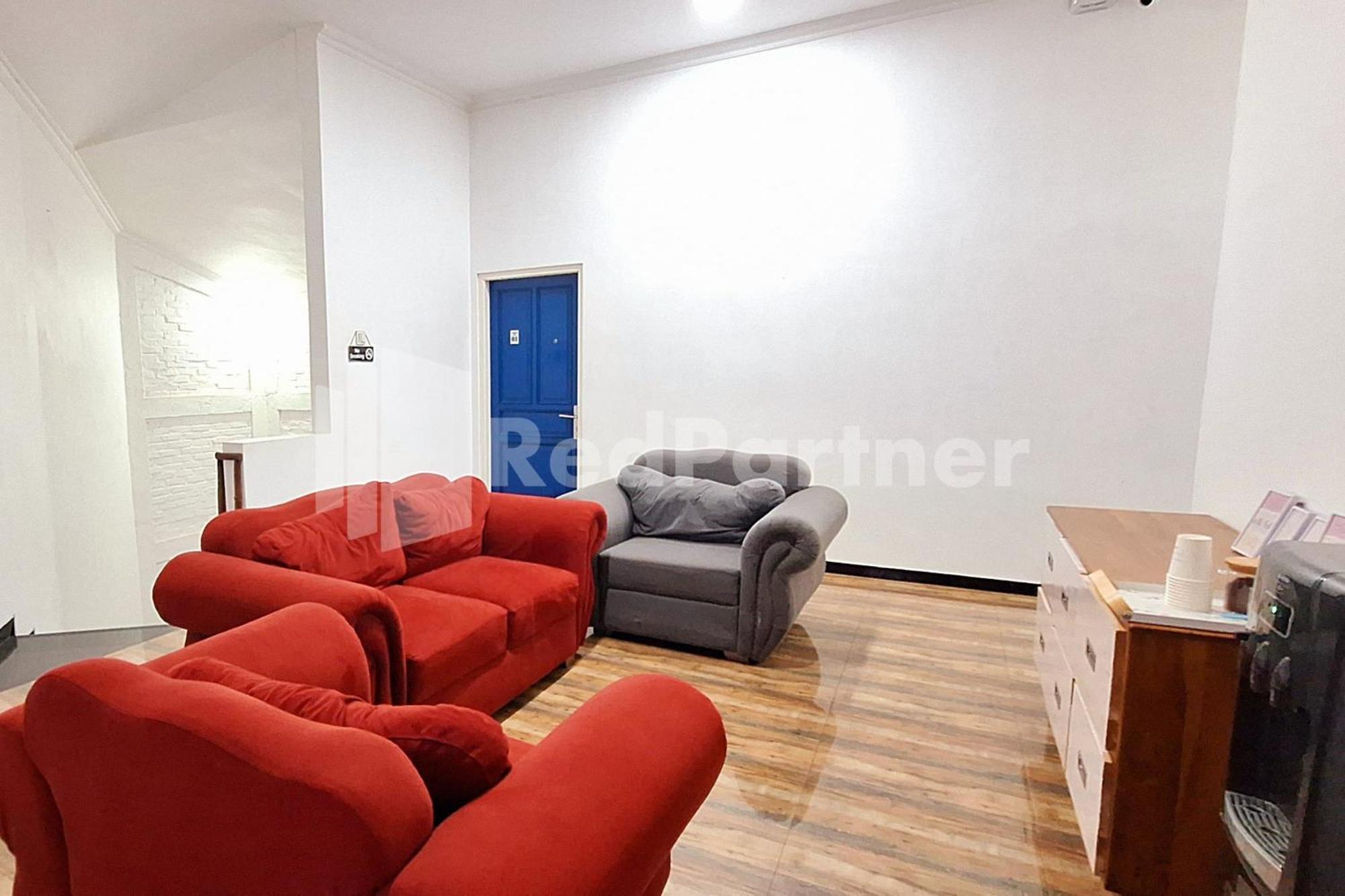 House N Coffee 55 Temanggung Redpartner 호텔 외부 사진