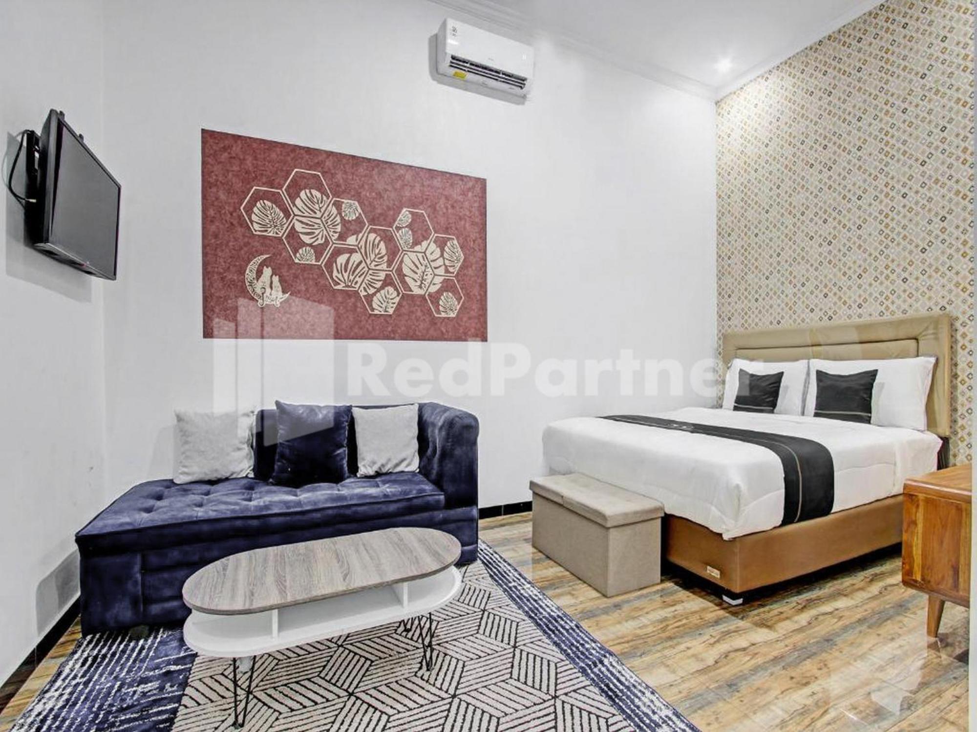 House N Coffee 55 Temanggung Redpartner 호텔 외부 사진