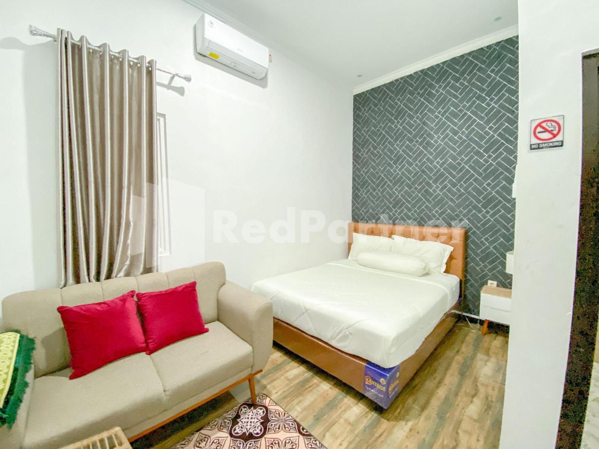 House N Coffee 55 Temanggung Redpartner 호텔 외부 사진